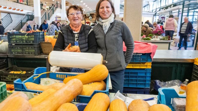 Az ősz varázslatos időszaka nem lenne teljes a sütőtök nélkül, amely nemcsak ízletes, hanem rendkívül sokoldalú is. Fedezd fel a sütőtök csodálatos világát, és merülj el a különböző ízek és textúrák tengerében! Íme néhány izgalmas recept, amely garantálta