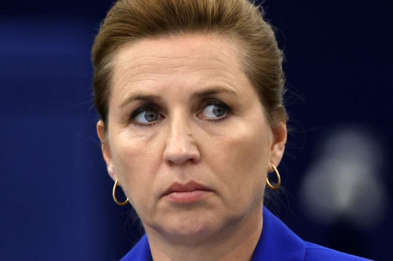 Felfoghatatlan cselekedetre ragadták magukat a dánok: miniszterelnökük most bocsánatot kért a grönlandi kényszerű fogamzásgátlás szenvedőitől.