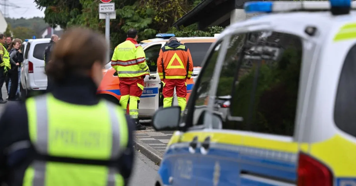 Egy német település frissen megválasztott polgármesterét támadás érte, ami miatt sürgősen mentőhelikopterrel kellett kórházba szállítani.